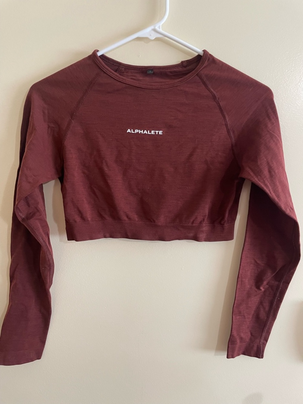 Alphalete Fitted Cropped Long Sleeve